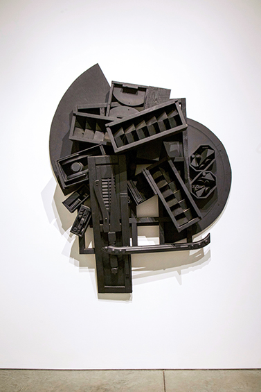 #5 Louise Nevelson, Black and White